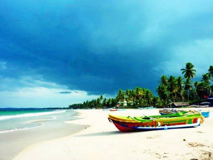 Uppuveli Beach