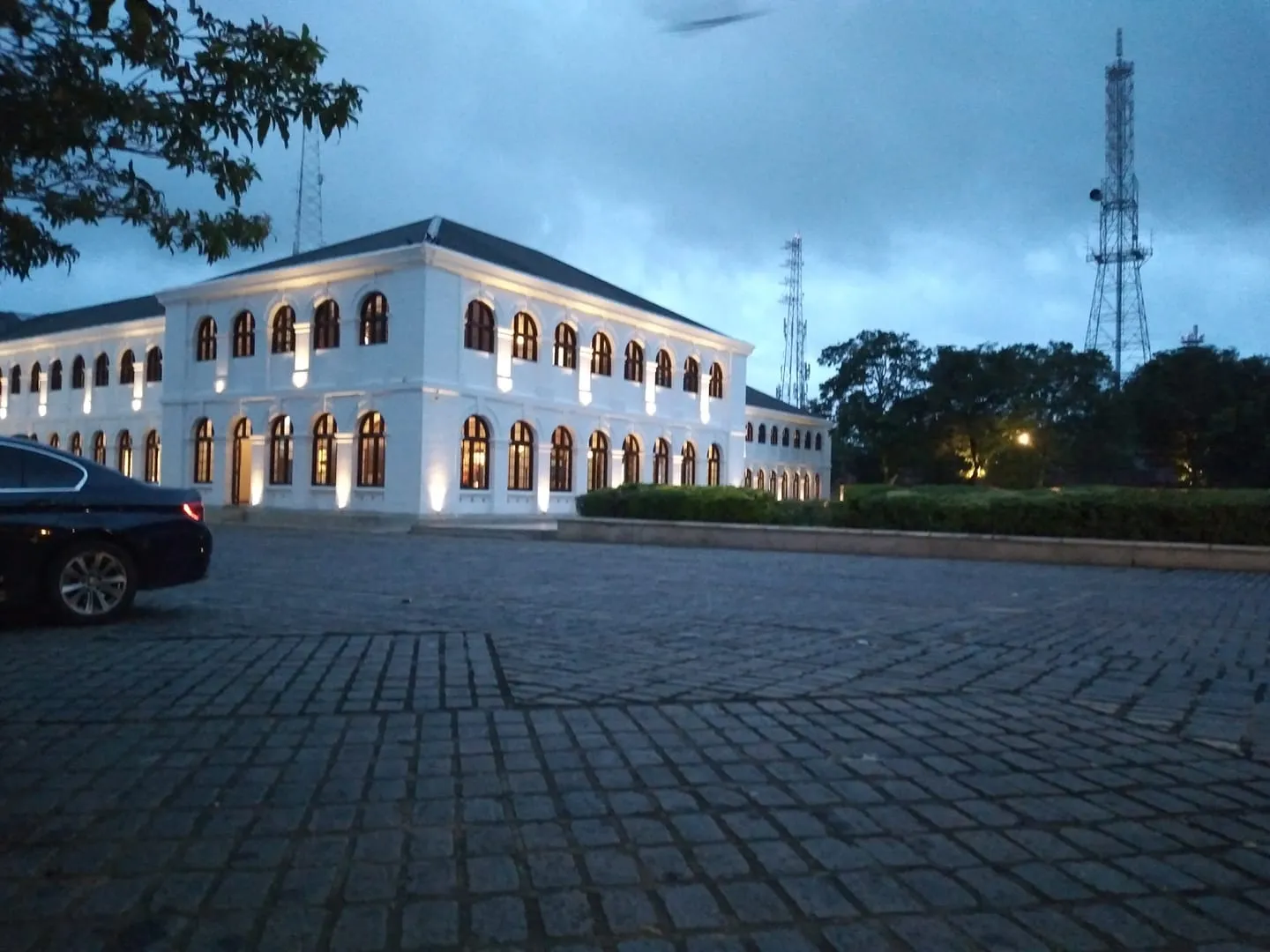 independence square in colombo