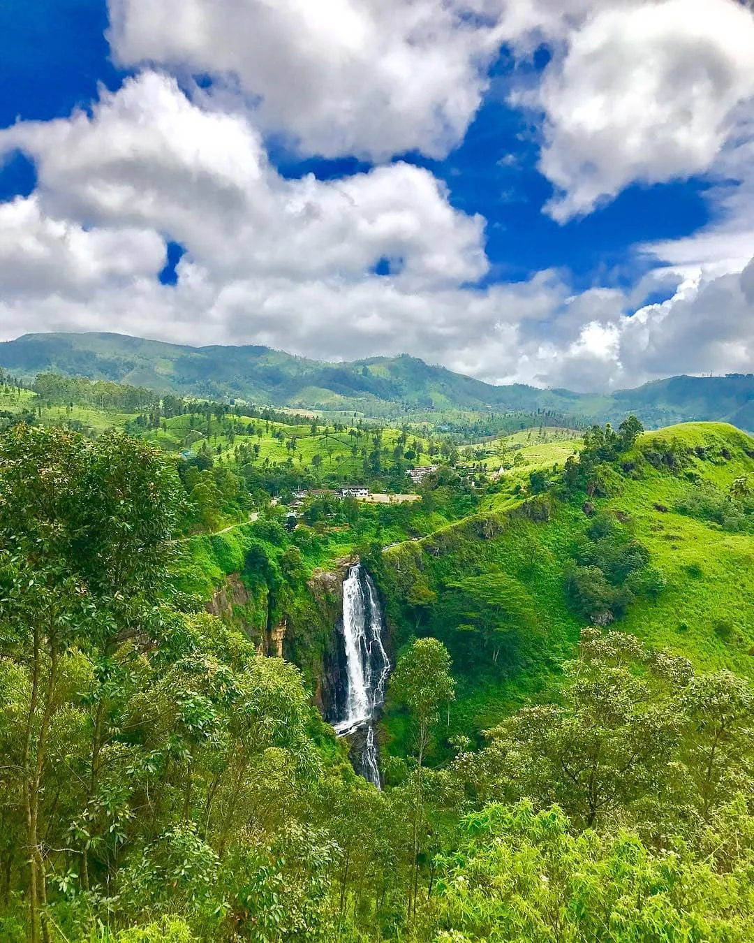 View of Devon Falls in Nuwara Eliya