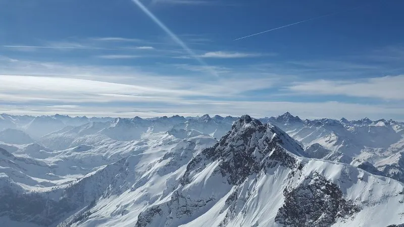 alphine mountain in snow season