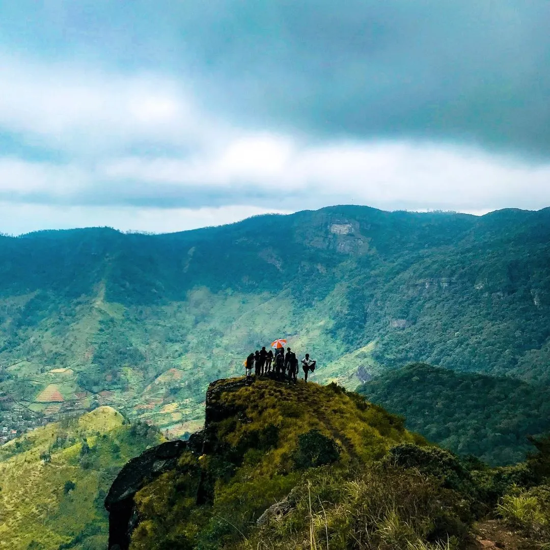 camping in mandaram nuwara 