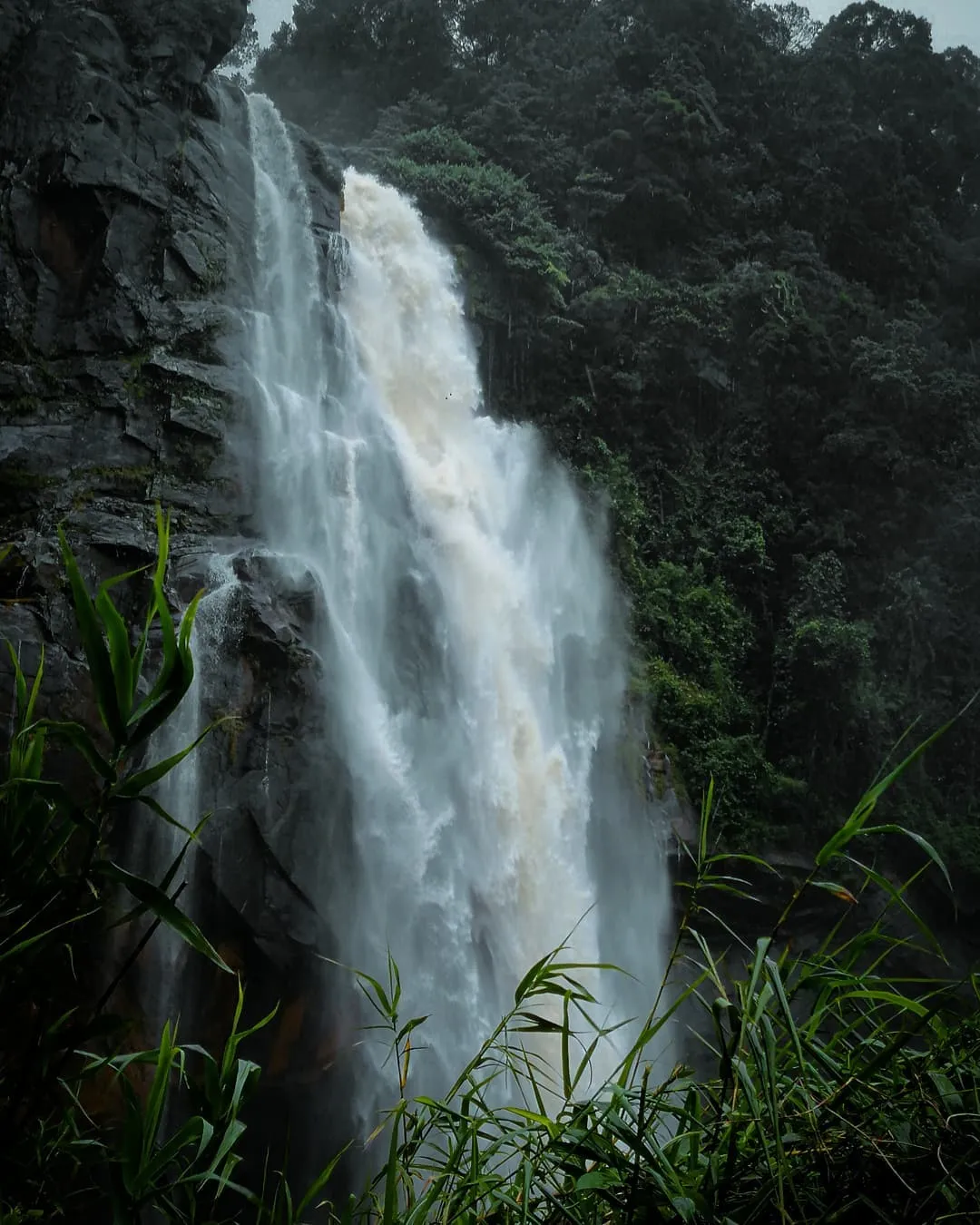 how to reach the aberdeen falls