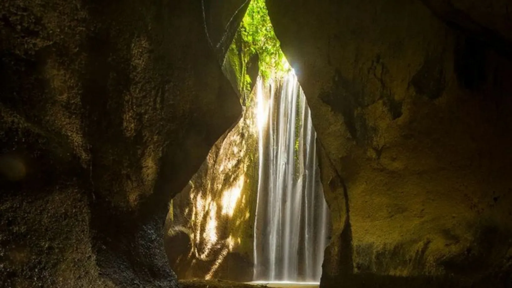Tukad Cepung Waterfall Bali