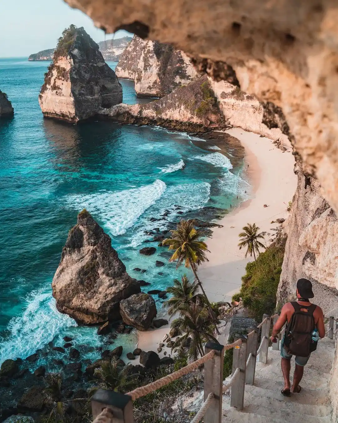 Diamond Beach on Nusa Penida - Most Beautiful Beach in Bali