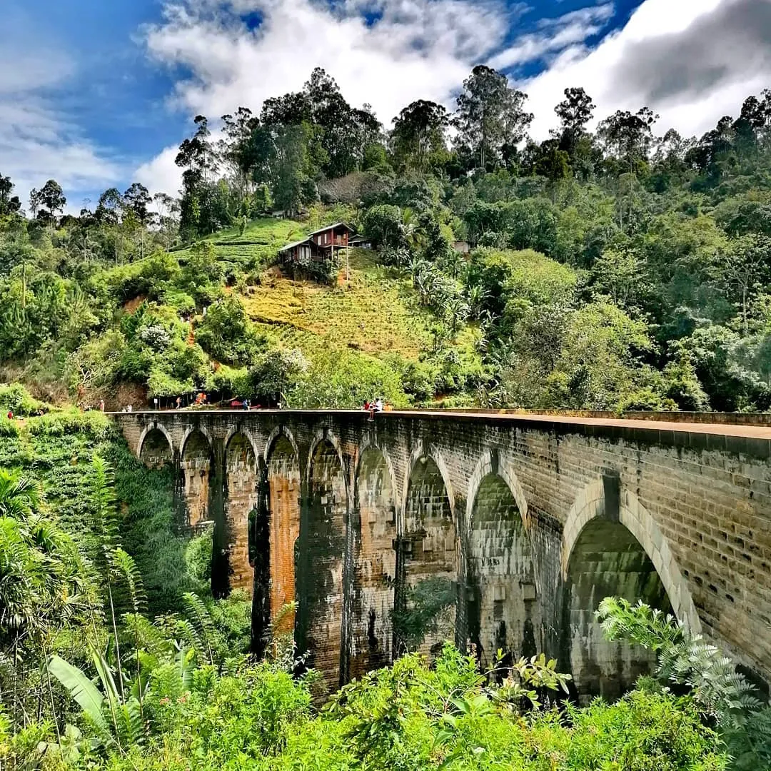 How to get to the Nine Arch Bridge