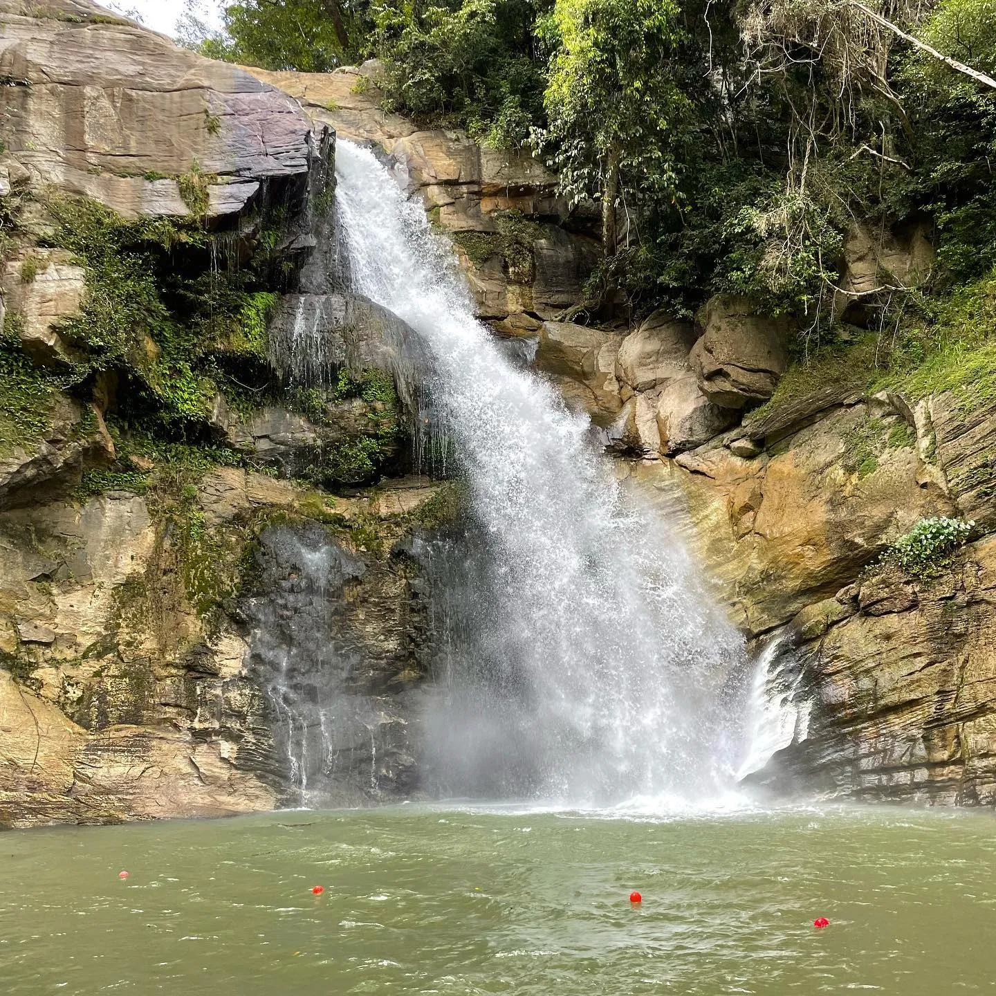 Ellewala Waterfall, ella wala falls, elle wala falls, Ellawala falls, ella wellawaya Ellawala waterfall, 