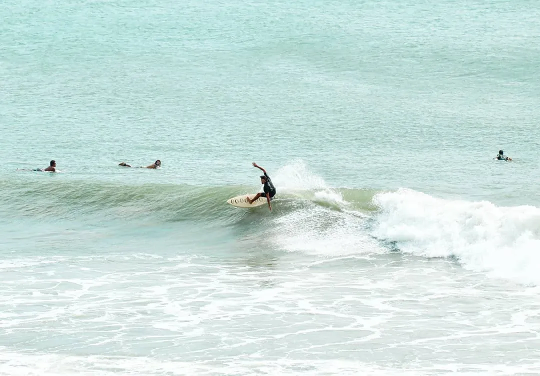 Surfing in Arugam Bay